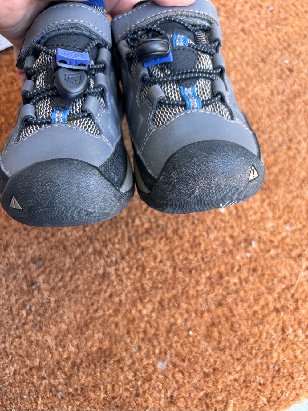 Keen Targhee Low Little Kid Hiking Shoes - Picture 4 of 7